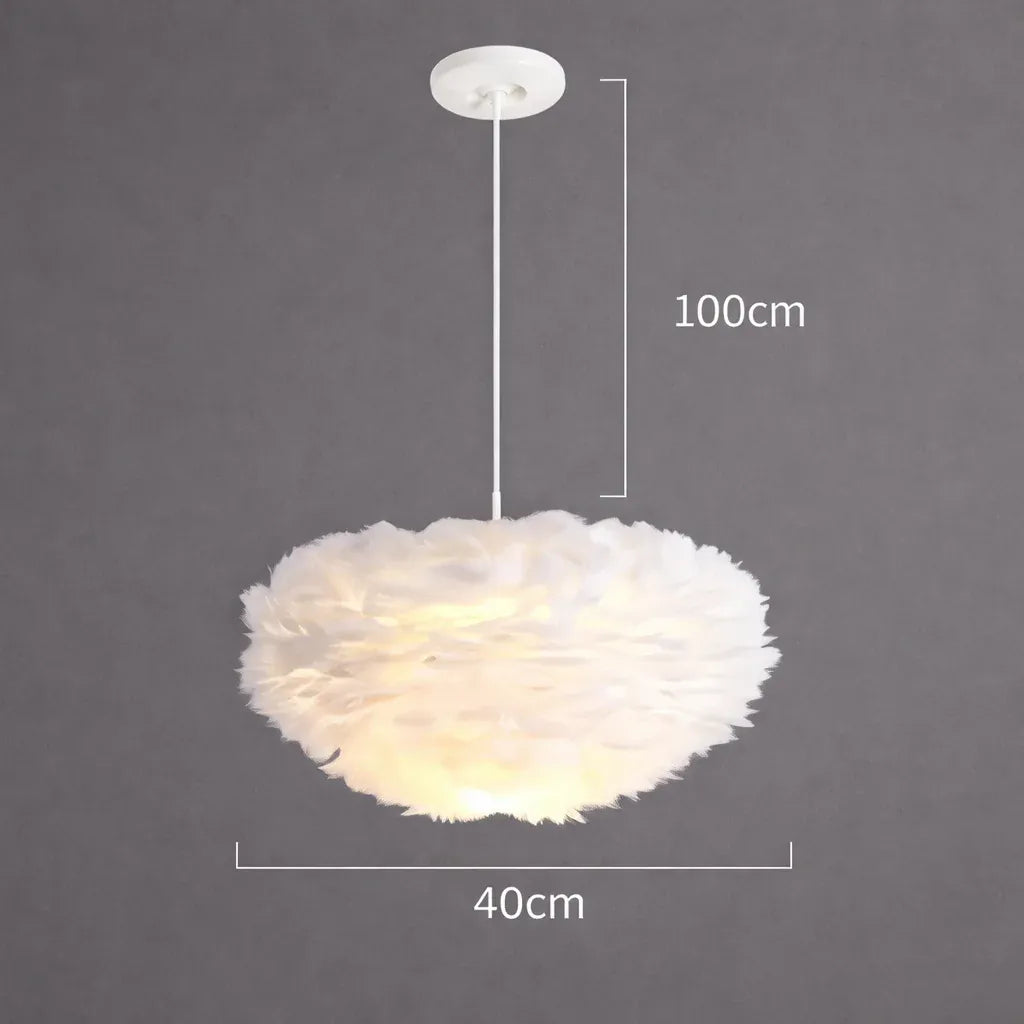 Suspension plume blanche - Blank Suspension plume blanche – Sublimez votre intérieur avec légèreté