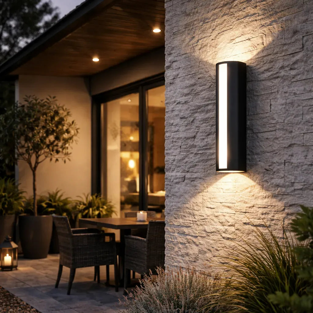 Applique extérieure murale aluminium - Mana Applique extérieure murale aluminium – Éclairez votre style avec élégance