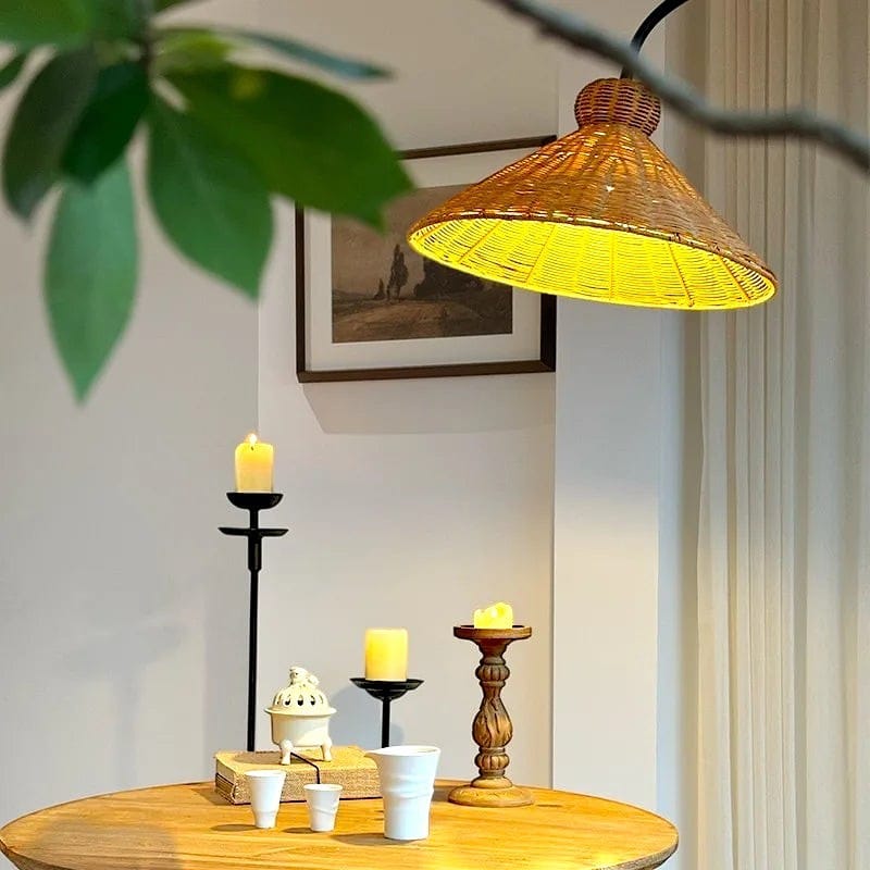 Lampadaire arc rotin - Jora Lampadaire arc rotin - Jora Apportez charme naturel