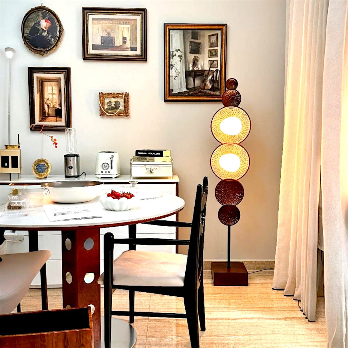 Lampe sur pied design bois - Rota Lampe sur pied design bois - Rota Éclairez votre espace