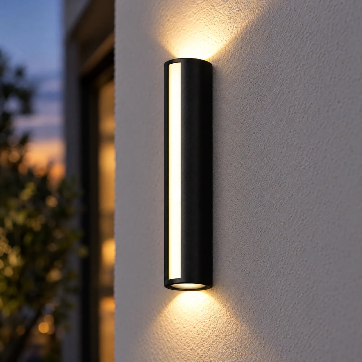 Détail du faisceau lumineux haut et bas de l'applique extérieure Mana