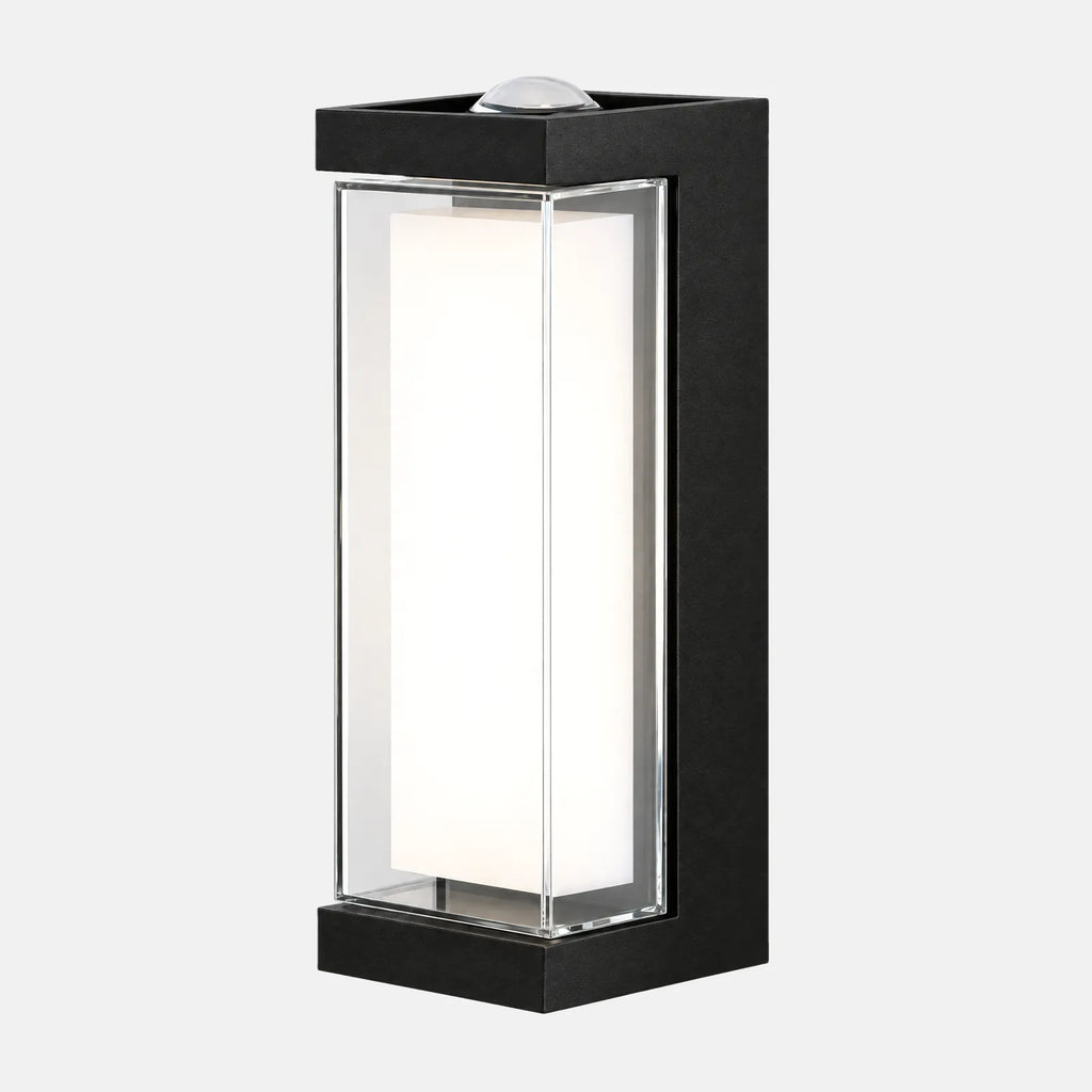 Applique extérieure LED Yva noire, modèle rectangle, sur fond uni