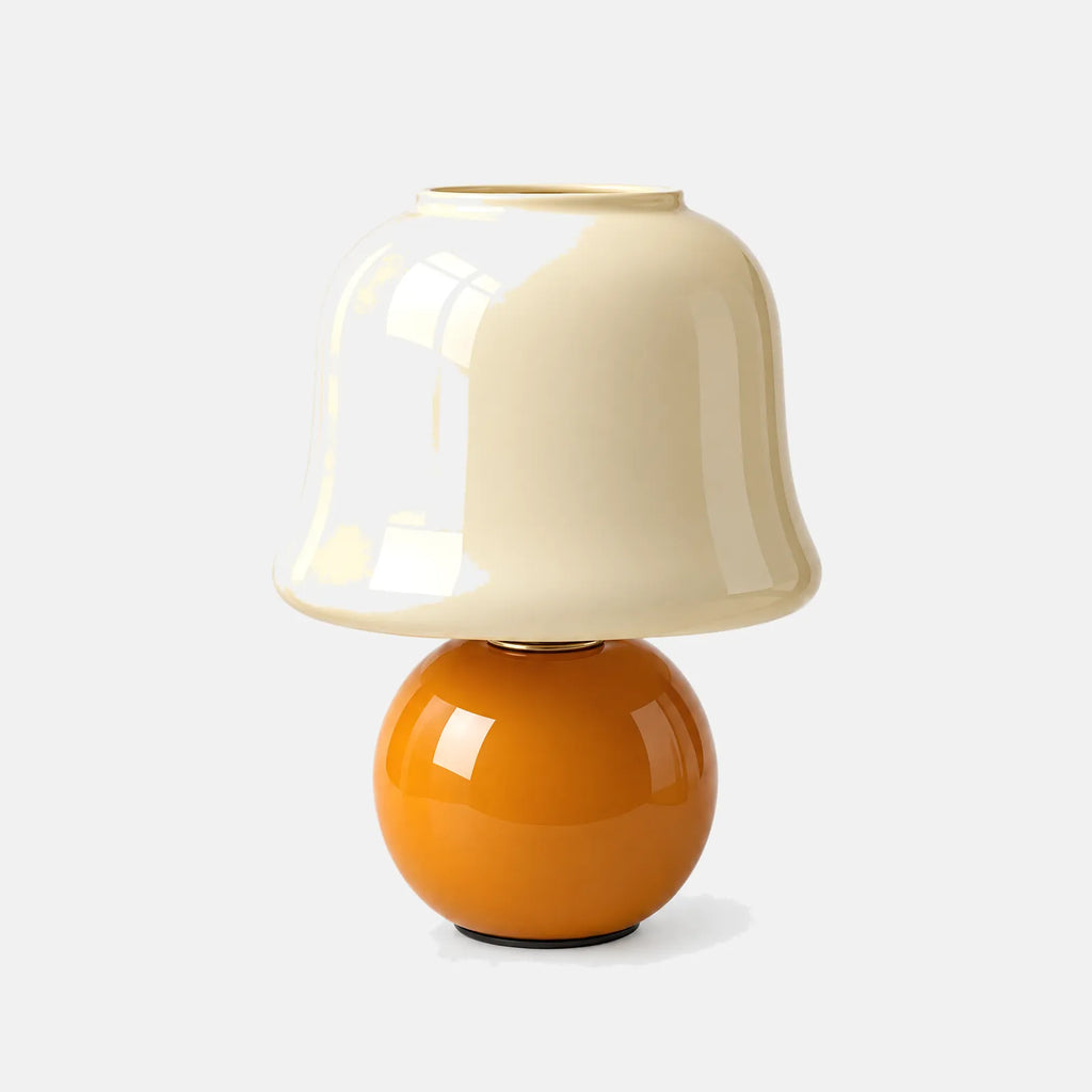 Lampe champignon Uza, abat-jour en verre crème sur boule en verre orange, sur fond uni