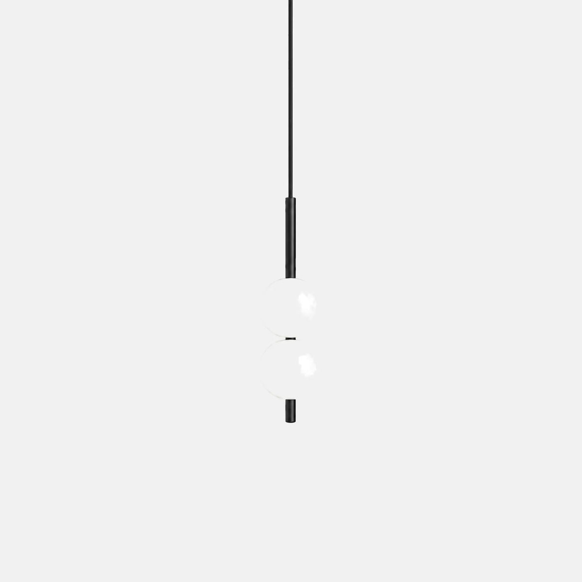Suspension Trikka 2 lumières noire, deux globes superposés, sur fond uni