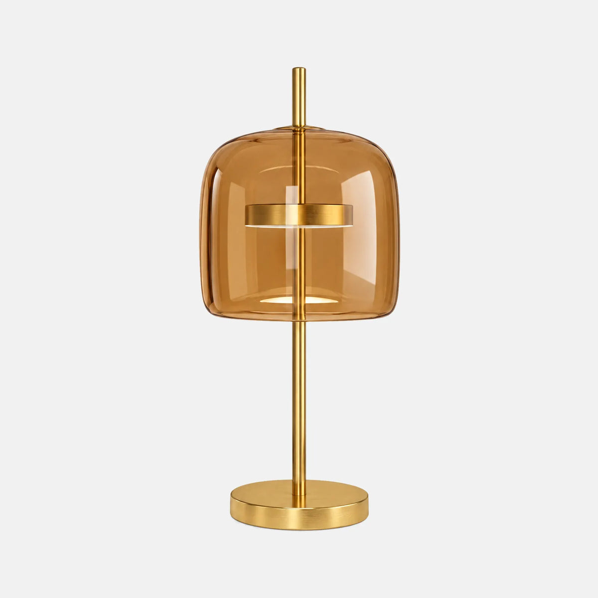 Lampe de table en verre Lumio, verre ambré et pied en laiton, sur fond uni