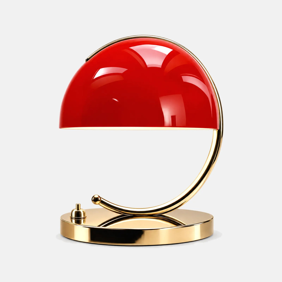 Lampe de table minimaliste Nala, dôme en verre rouge et socle doré, sur fond uni