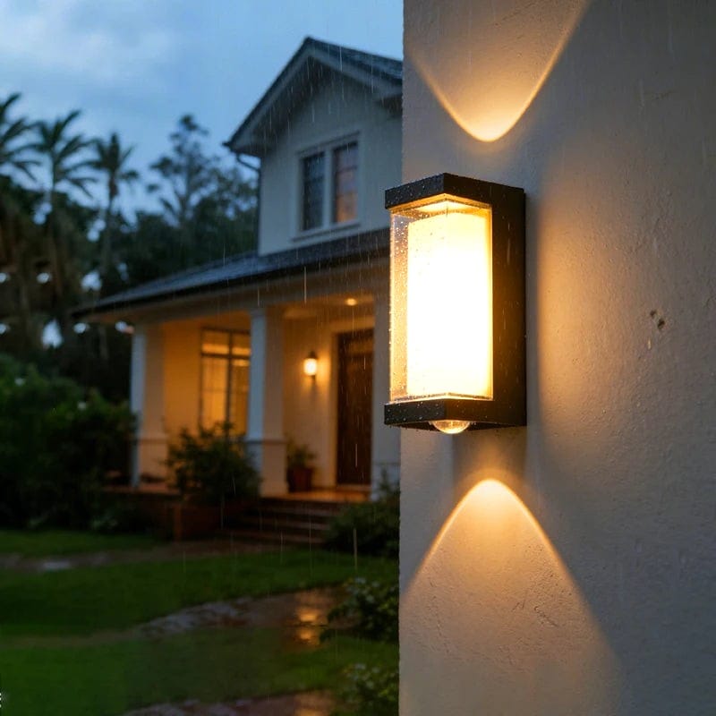 Applique extérieure noire led - Yva Applique extérieure noire led - Yva Illumine la façade