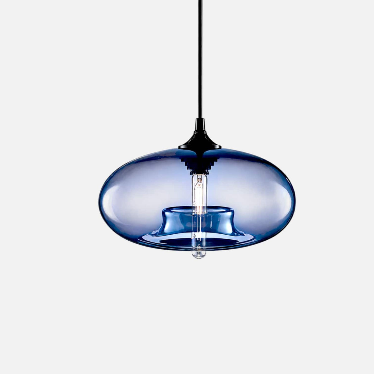 Luminaire suspension verre colore - Yva Luminaire suspension verre colore - Yva Éclat garanti