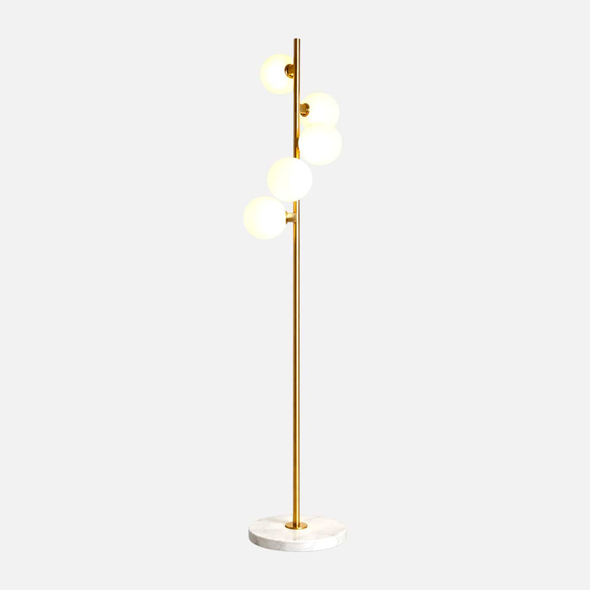 Lampe en verre sur pied - Polia Lampe en verre sur pied - Polia Illuminez votre déco