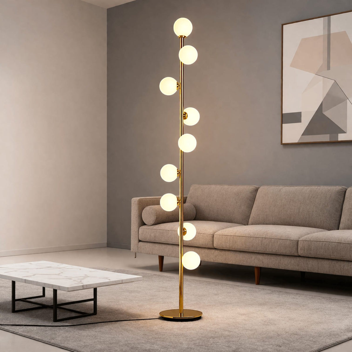 Lampadaire doré boule - Iris Lampadaire doré boule - Iris Éclat instantané